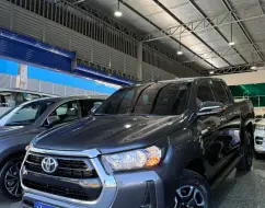 TOYOTA HILUX 2.8 D-4D TURBO DIESEL CD SRV 4X4 AUTOMÁTICO TOYOTA HILUX 2.8 D-4D TURBO DIESEL CD SRV 4X4 AUTOMÁTICO
