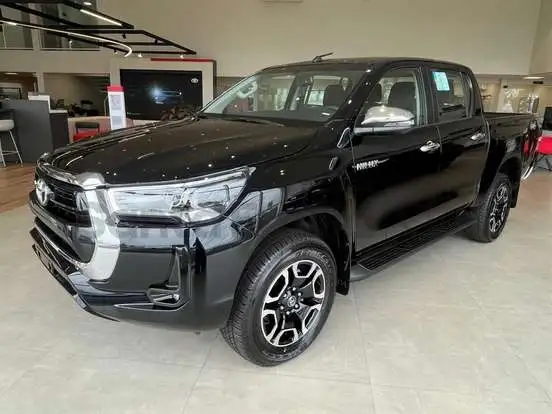 TOYOTA-HILUX-2.8 D-4D TURBO DIESEL CD SRV 4X4 AUTOMÁTICO TOYOTA-HILUX-2026