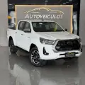 TOYOTA HILUX 2.8 D-4D TURBO DIESEL CD SRX 4X4 AUTOMÁTICO TOYOTA HILUX 2.8 D-4D TURBO DIESEL CD SRX 4X4 AUTOMÁTICO