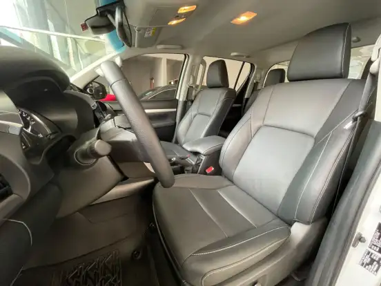 TOYOTA-HILUX-2026
