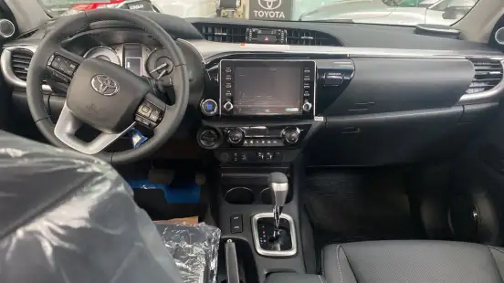 TOYOTA-HILUX-2026