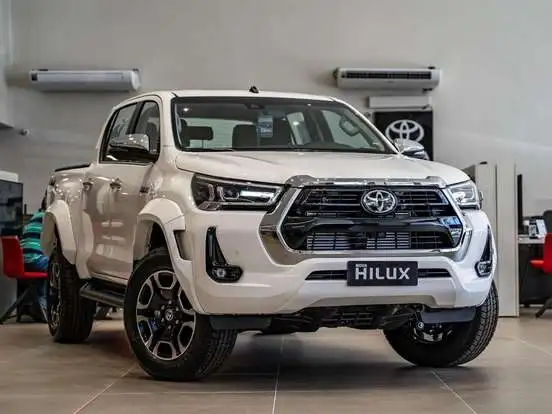 TOYOTA-HILUX-2026