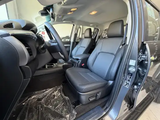 TOYOTA-HILUX-2026