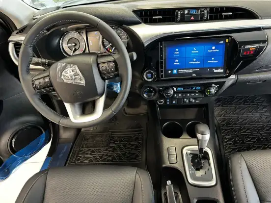 TOYOTA-HILUX-2.8 D-4D TURBO DIESEL CD SRX PLUS 4X4 AUTOMÁTICO TOYOTA-HILUX-2026