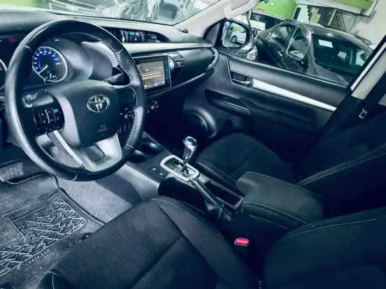 TOYOTA-HILUX-2.8 SR 4X4 CD 16V DIESEL 4P AUTOMÁTICO TOYOTA-HILUX-2019