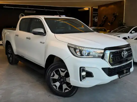 TOYOTA-HILUX-2.8 SRX 4X4 CD 16V DIESEL 4P AUTOMÁTICO TOYOTA-HILUX-2018