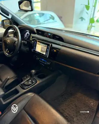 TOYOTA-HILUX-2018