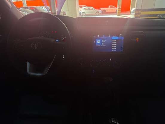 TOYOTA-HILUX-2.8 D-4D TURBO DIESEL CD POWER PACK 4X4 AUTOMÁTICO TOYOTA-HILUX-2024