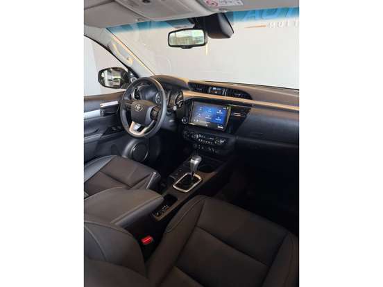 TOYOTA-HILUX-2.8 D-4D TURBO DIESEL CD SRX PLUS 4X4 AUTOMÁTICO TOYOTA-HILUX-2026