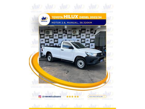 TOYOTA HILUX 2.8 D-4D TURBO DIESEL CS 4X4 MANUAL