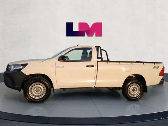 TOYOTA-HILUX-2.8 D-4D TURBO DIESEL CS 4X4 MANUAL TOYOTA-HILUX-2021