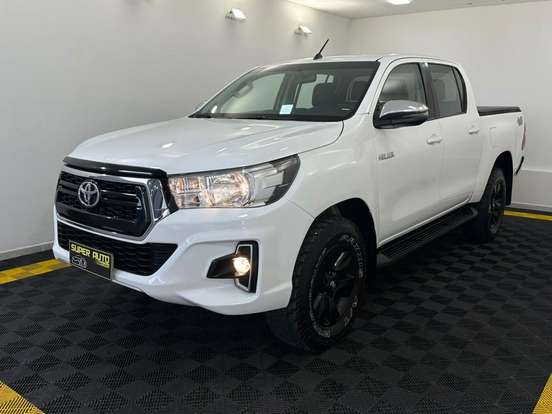 TOYOTA-HILUX-2019
