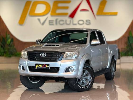 TOYOTA HILUX 3.0 SRV 4X4 CD 16V TURBO INTERCOOLER DIESEL 4P AUTOMÁTICO