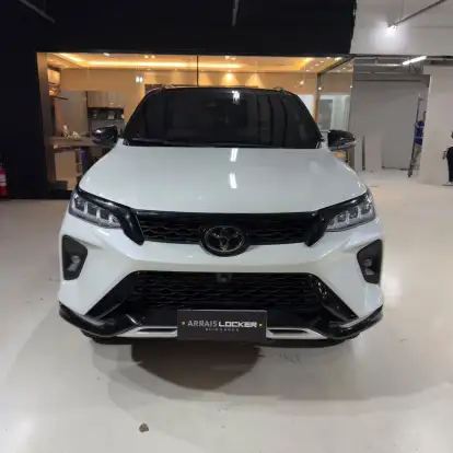 TOYOTA-HILUX SW4-2022