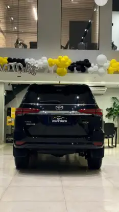 TOYOTA-HILUX SW4-2022
