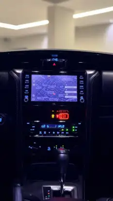 TOYOTA-HILUX SW4-2022