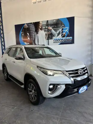 TOYOTA-HILUX SW4-2016
