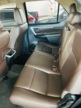 TOYOTA-HILUX SW4-2018