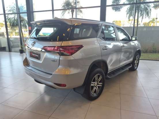 TOYOTA-HILUX SW4-2.7 SR 4X2 16V FLEX 4P AUTOMÁTICO TOYOTA-HILUX SW4-2016