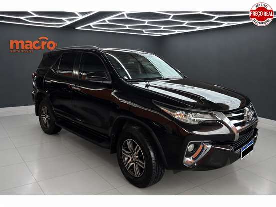 TOYOTA-HILUX SW4-2.7 SRV 7 LUGARES 4X2 16V FLEX 4P AUTOMÁTICO TOYOTA-HILUX SW4-2020