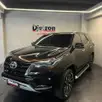 TOYOTA HILUX SW4 2.8 D-4D TURBO DIESEL SRX 7L 4X4 AUTOMÁTICO TOYOTA HILUX SW4 2.8 D-4D TURBO DIESEL SRX 7L 4X4 AUTOMÁTICO