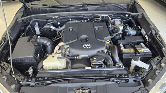 TOYOTA-HILUX SW4-2.8 D-4D TURBO DIESEL SRX 7L 4X4 AUTOMÁTICO TOYOTA-HILUX SW4-2021