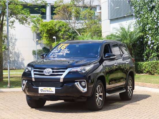TOYOTA-HILUX SW4-2.8 SRX 4X4 7 LUGARES 16V TURBO INTERCOOLER DIESEL 4P AUTOMÁTICO TOYOTA-HILUX SW4-2016