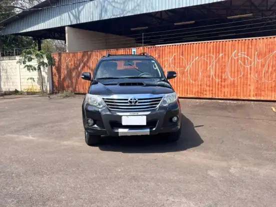 TOYOTA-HILUX SW4-3.0 SRV 4X4 16V TURBO INTERCOOLER DIESEL 4P AUTOMÁTICO TOYOTA-HILUX SW4-2013