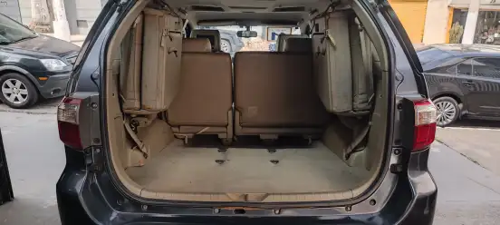 TOYOTA-HILUX SW4-2011