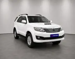 TOYOTA HILUX SW4 3.0 SRV 4X4 7 LUGARES 16V TURBO INTERCOOLER DIESEL 4P AUTOMÁTICO TOYOTA HILUX SW4 3.0 SRV 4X4 7 LUGARES 16V TURBO INTERCOOLER DIESEL 4P AUTOMÁTICO