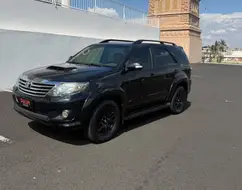 TOYOTA HILUX SW4 3.0 SRV 4X4 7 LUGARES 16V TURBO INTERCOOLER DIESEL 4P AUTOMÁTICO TOYOTA HILUX SW4 3.0 SRV 4X4 7 LUGARES 16V TURBO INTERCOOLER DIESEL 4P AUTOMÁTICO