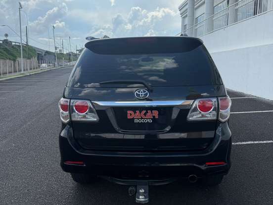 TOYOTA-HILUX SW4-3.0 SRV 4X4 7 LUGARES 16V TURBO INTERCOOLER DIESEL 4P AUTOMÁTICO TOYOTA-HILUX SW4-2012