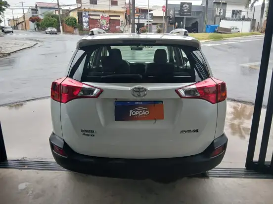 TOYOTA-RAV4-2.0 4X2 16V GASOLINA 4P AUTOMÁTICO TOYOTA-RAV4-2013