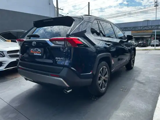 TOYOTA-RAV4-2025