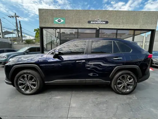 TOYOTA-RAV4-2025
