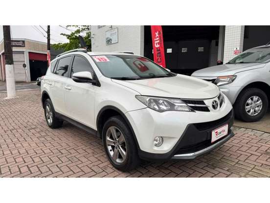 TOYOTA-RAV4-2015