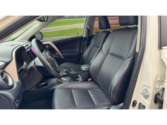 TOYOTA-RAV4-2.0 4X2 16V GASOLINA 4P AUTOMÁTICO TOYOTA-RAV4-2015
