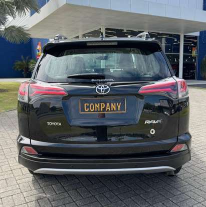 TOYOTA-RAV4-2017