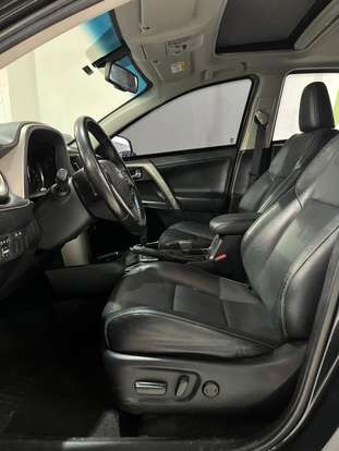 TOYOTA-RAV4-2018