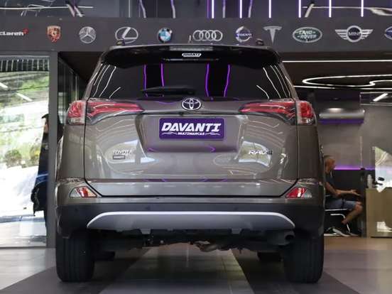 TOYOTA-RAV4-2.0 TOP 4X2 16V GASOLINA 4P AUTOMÁTICO TOYOTA-RAV4-2018