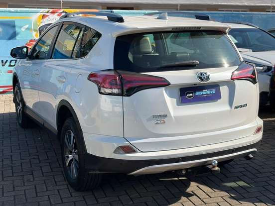 TOYOTA-RAV4-2.0 TOP 4X2 16V GASOLINA 4P AUTOMÁTICO TOYOTA-RAV4-2018