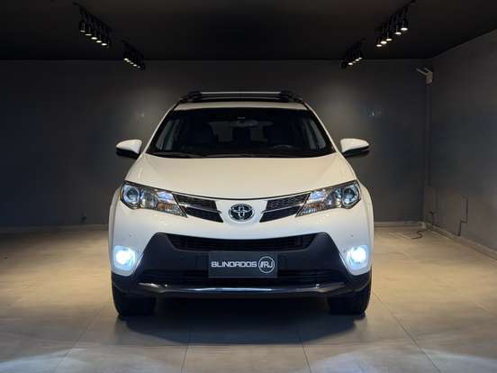 TOYOTA-RAV4-2014