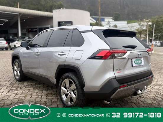 TOYOTA-RAV4-2020