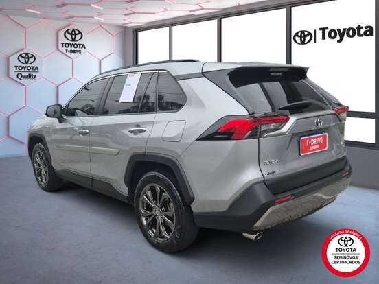 TOYOTA-RAV4-2024