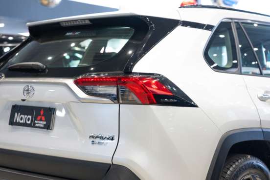 TOYOTA-RAV4-2025