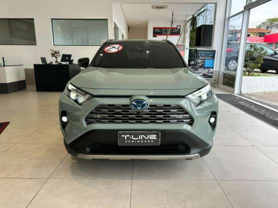 TOYOTA-RAV4-2024