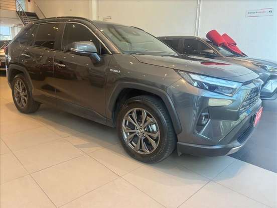 TOYOTA-RAV4-2024