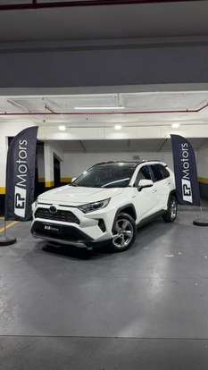 TOYOTA-RAV4-2021