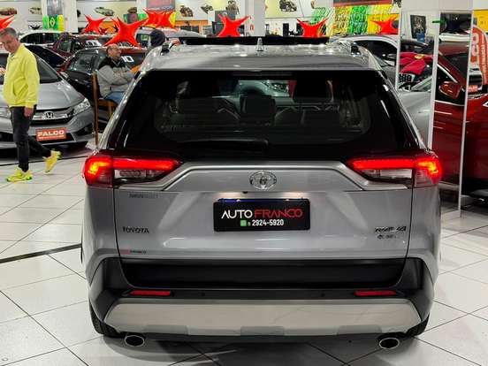 TOYOTA-RAV4-2025