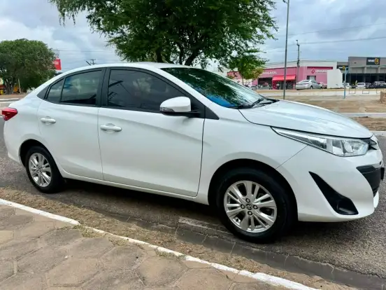 TOYOTA-YARIS-1.5 16V FLEX SEDAN XL MANUAL TOYOTA-YARIS-2018